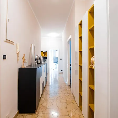 958 Flat-*charming Apartment* Lägenhet Turin